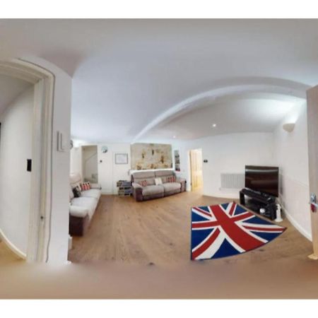 Modern, Chic 3Br Townhouse In Central Оксфорд Екстер'єр фото